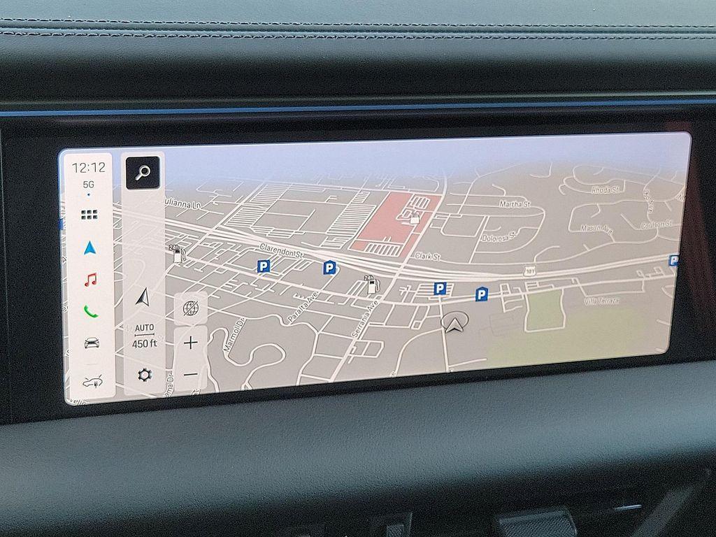 new 2025 Porsche Macan car