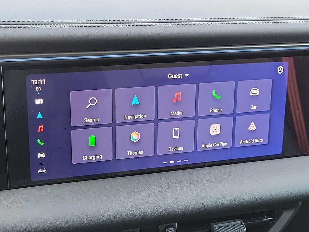 new 2025 Porsche Macan car