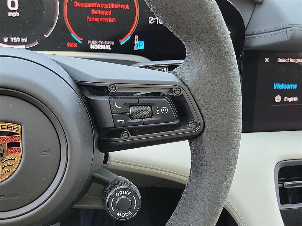 new 2025 Porsche Taycan car