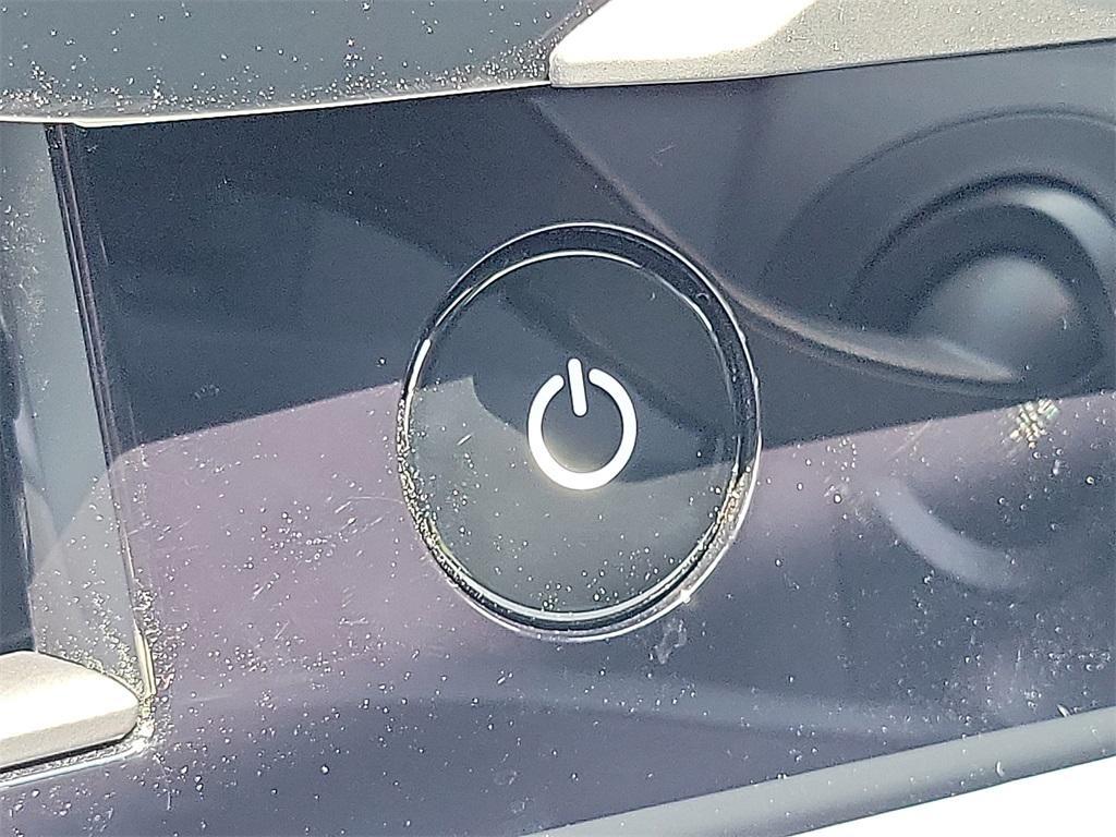 new 2025 Porsche Taycan car