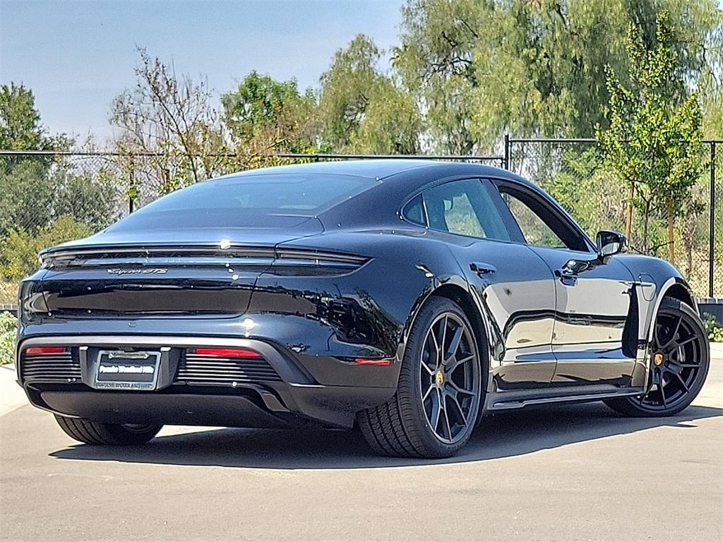 new 2025 Porsche Taycan car