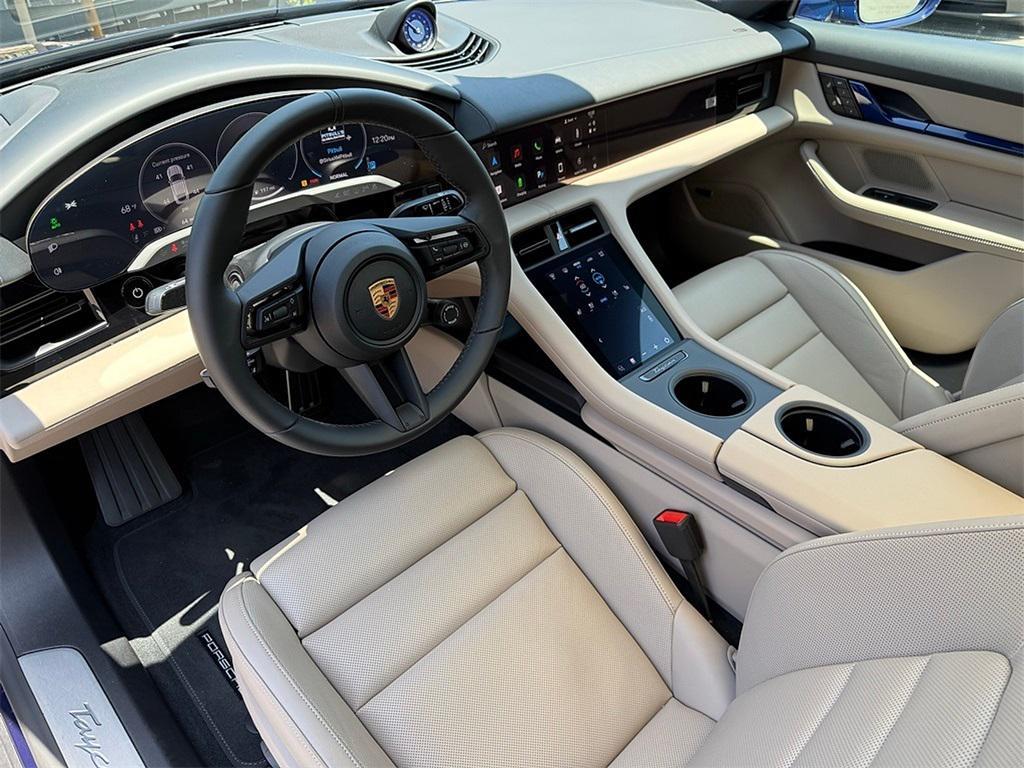 new 2025 Porsche Taycan car