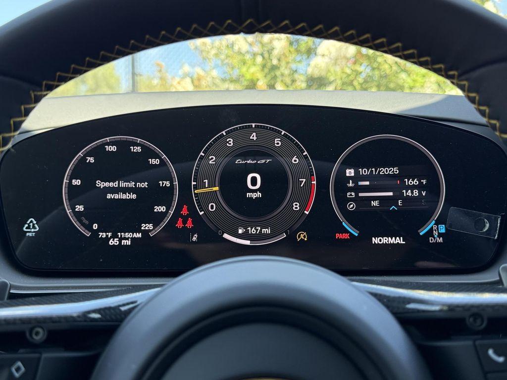 new 2025 Porsche Cayenne car