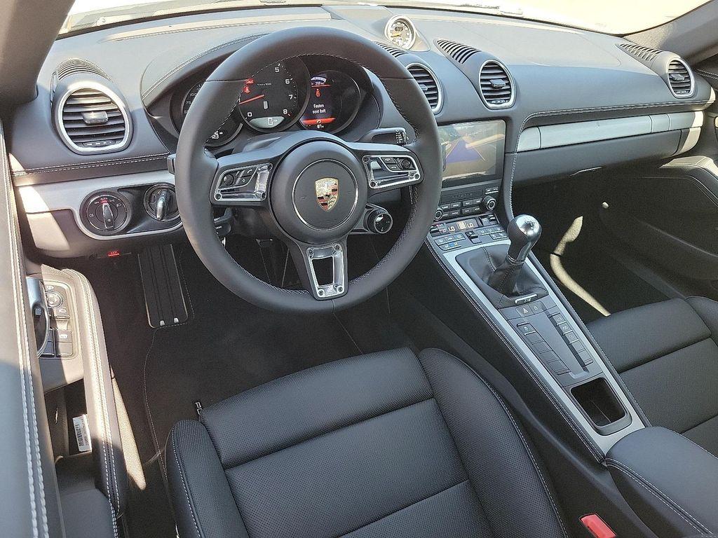 new 2025 Porsche 718 Cayman car