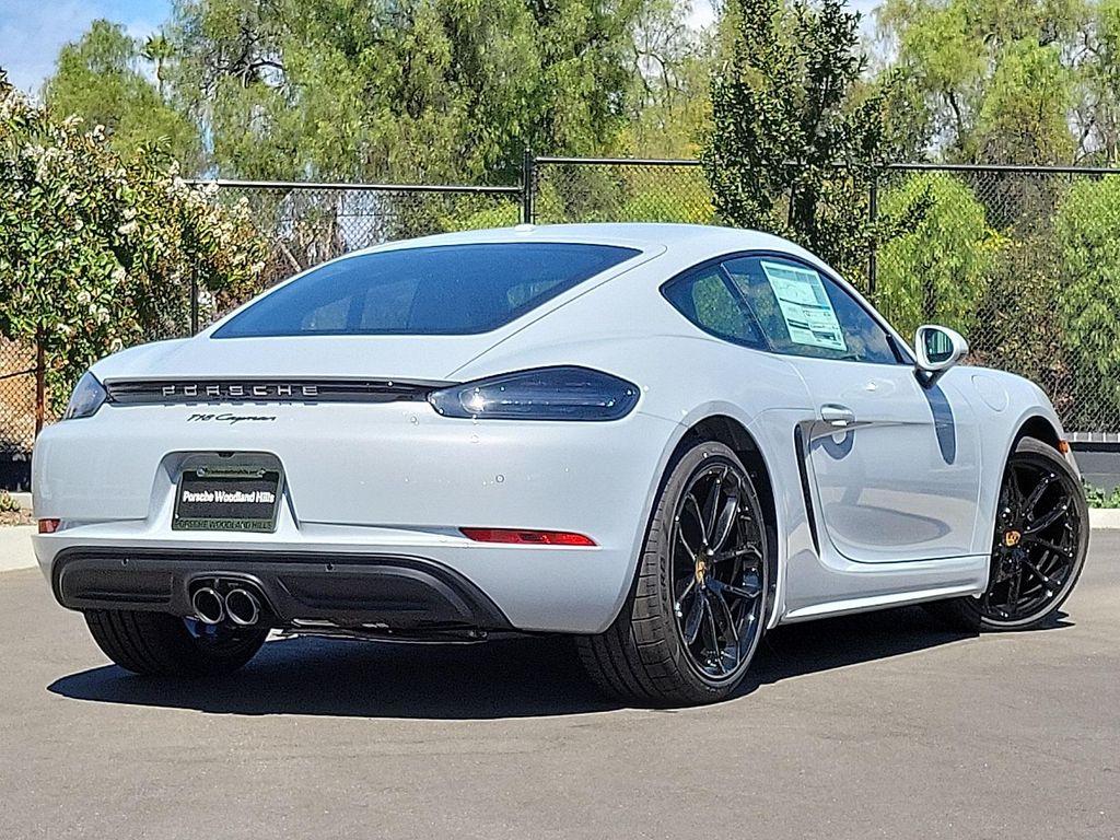 new 2025 Porsche 718 Cayman car