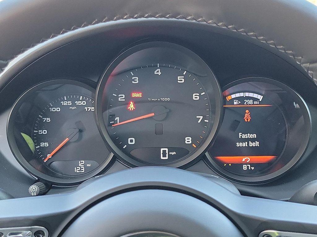 new 2025 Porsche 718 Cayman car