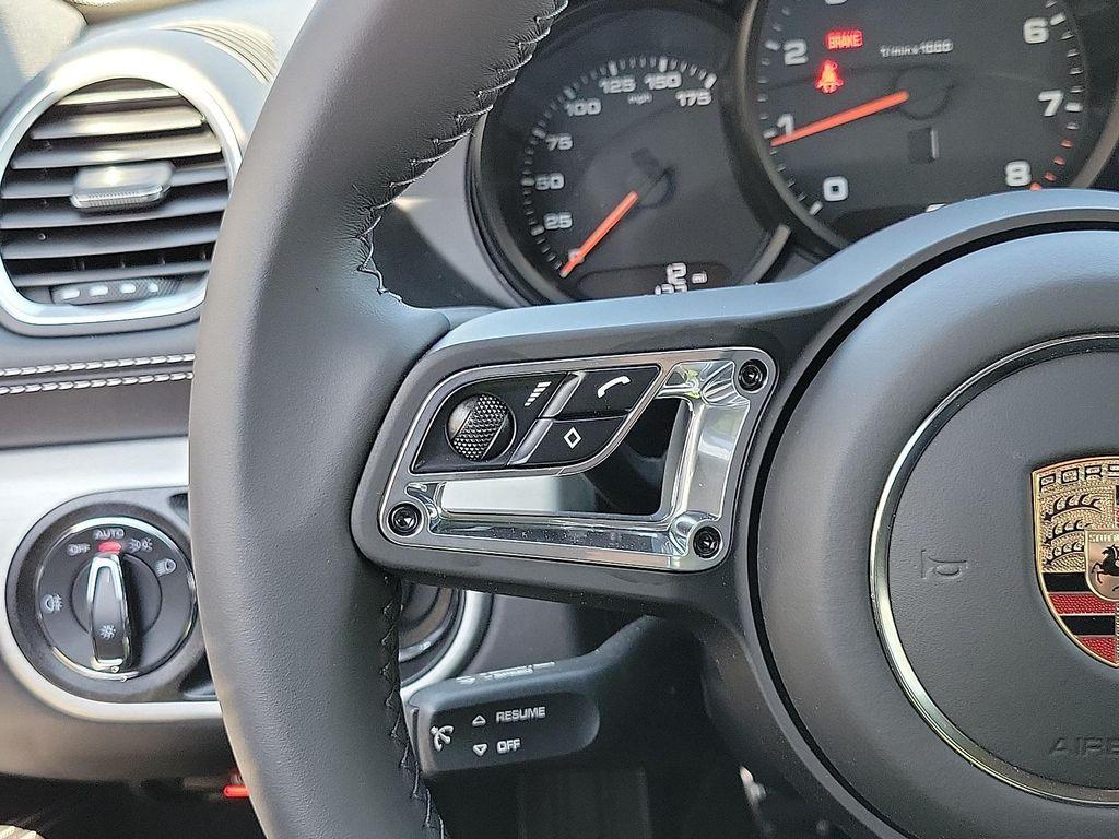 new 2025 Porsche 718 Cayman car