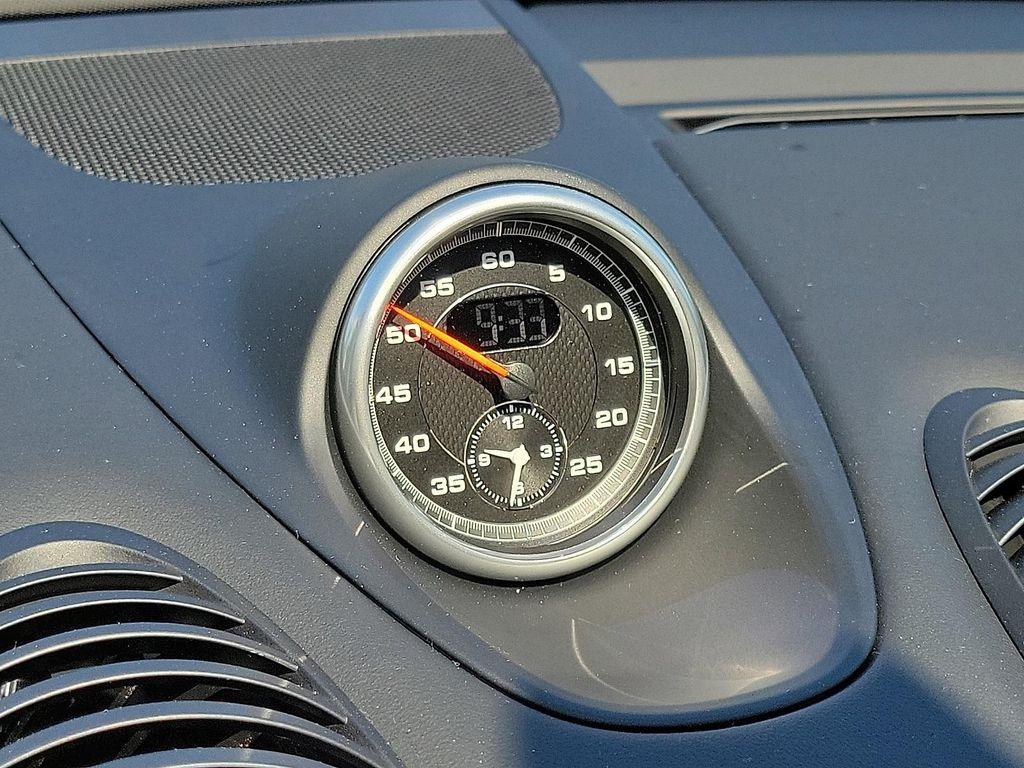 new 2025 Porsche 718 Cayman car