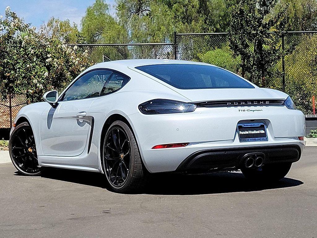 new 2025 Porsche 718 Cayman car