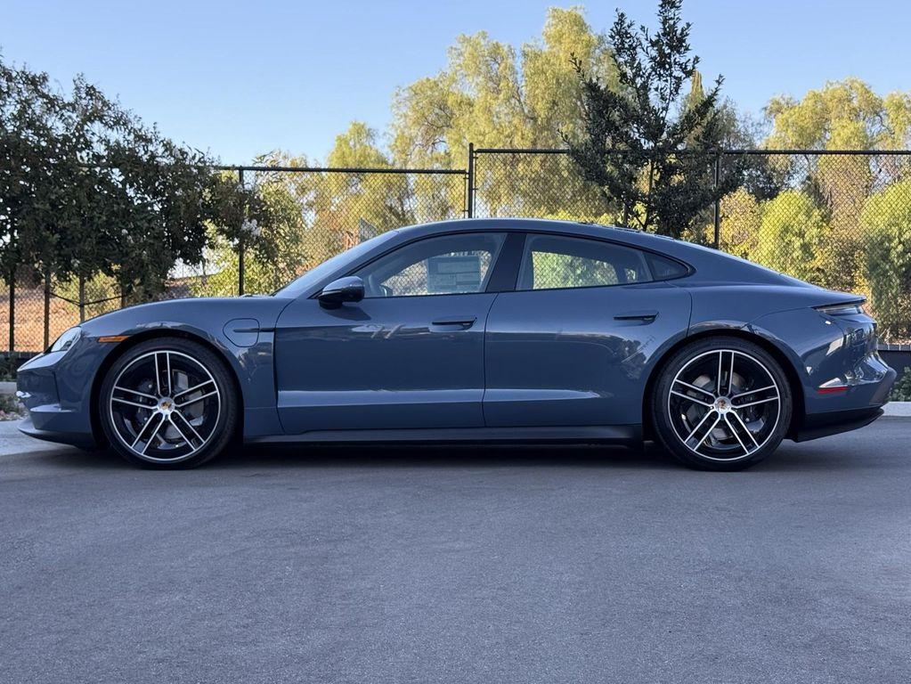 new 2025 Porsche Taycan car