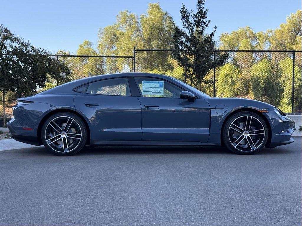 new 2025 Porsche Taycan car