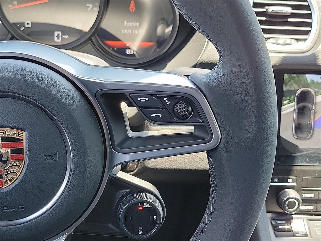 new 2025 Porsche 718 Boxster car