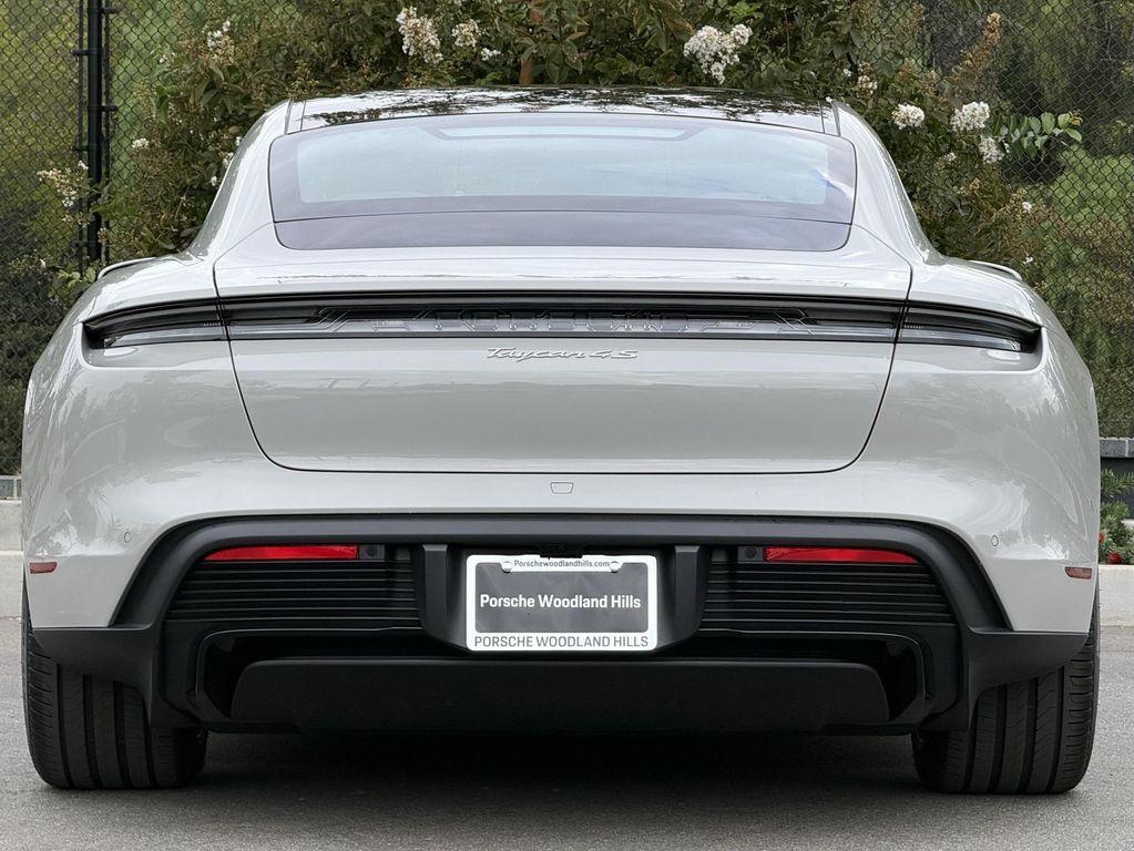 new 2025 Porsche Taycan car