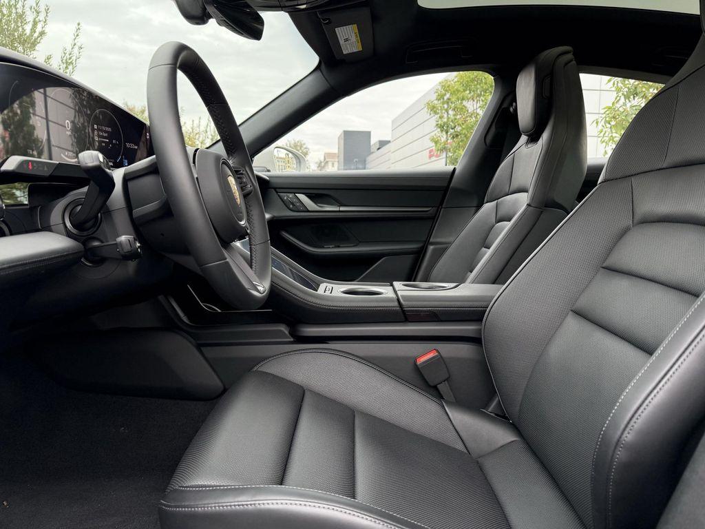 new 2025 Porsche Taycan car