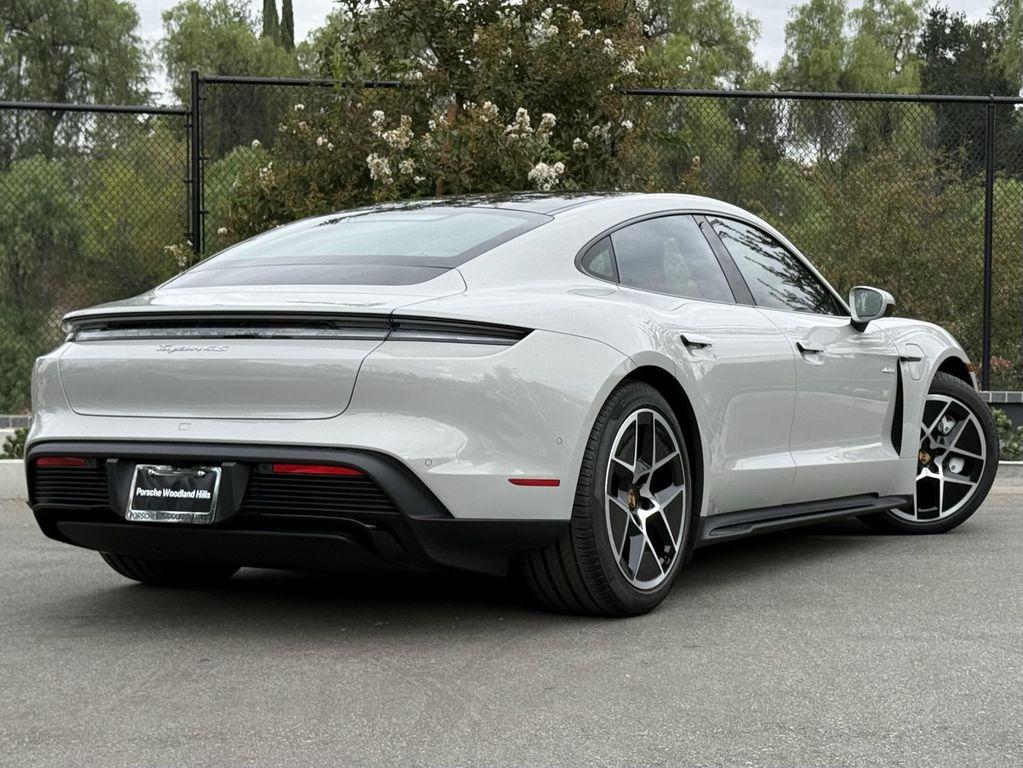 new 2025 Porsche Taycan car