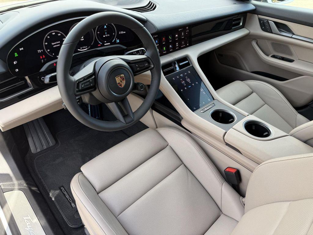 new 2025 Porsche Taycan car