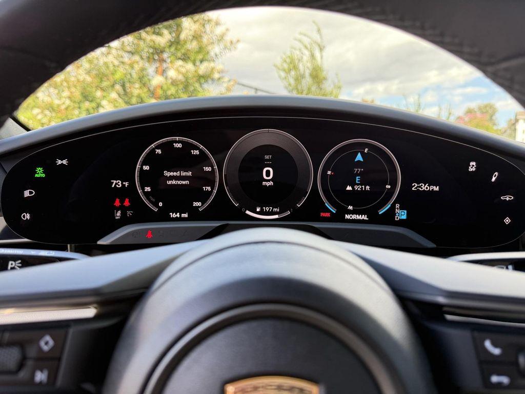 new 2025 Porsche Taycan car