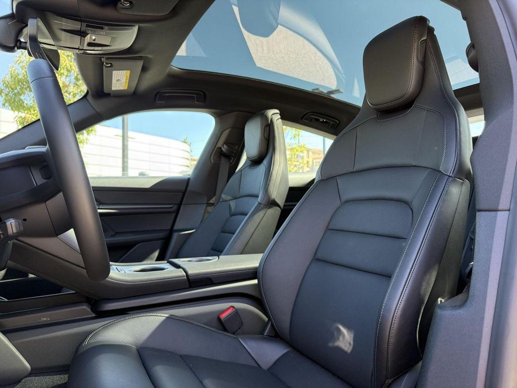 new 2025 Porsche Taycan car