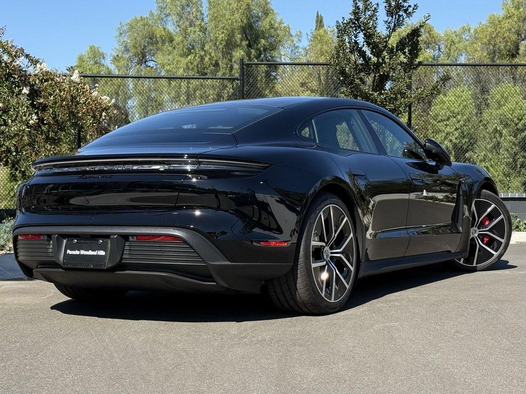 new 2025 Porsche Taycan car