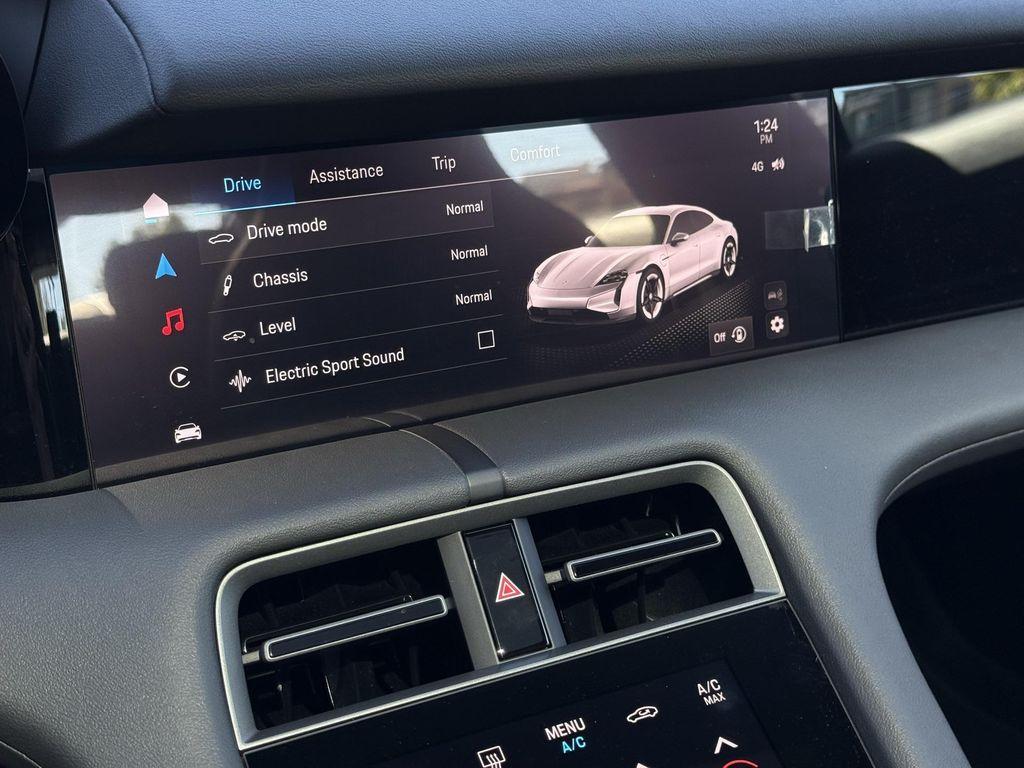 new 2025 Porsche Taycan car