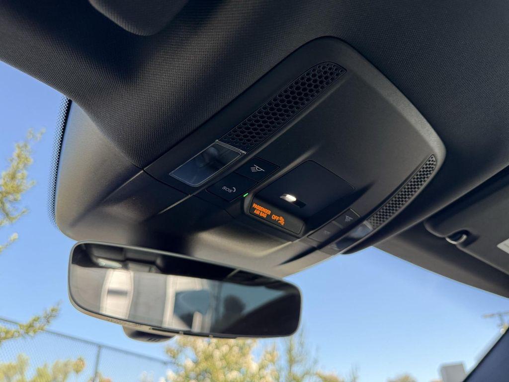 new 2025 Porsche Taycan car