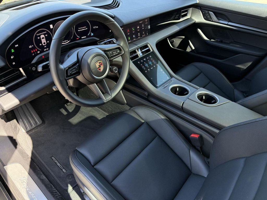 new 2025 Porsche Taycan car