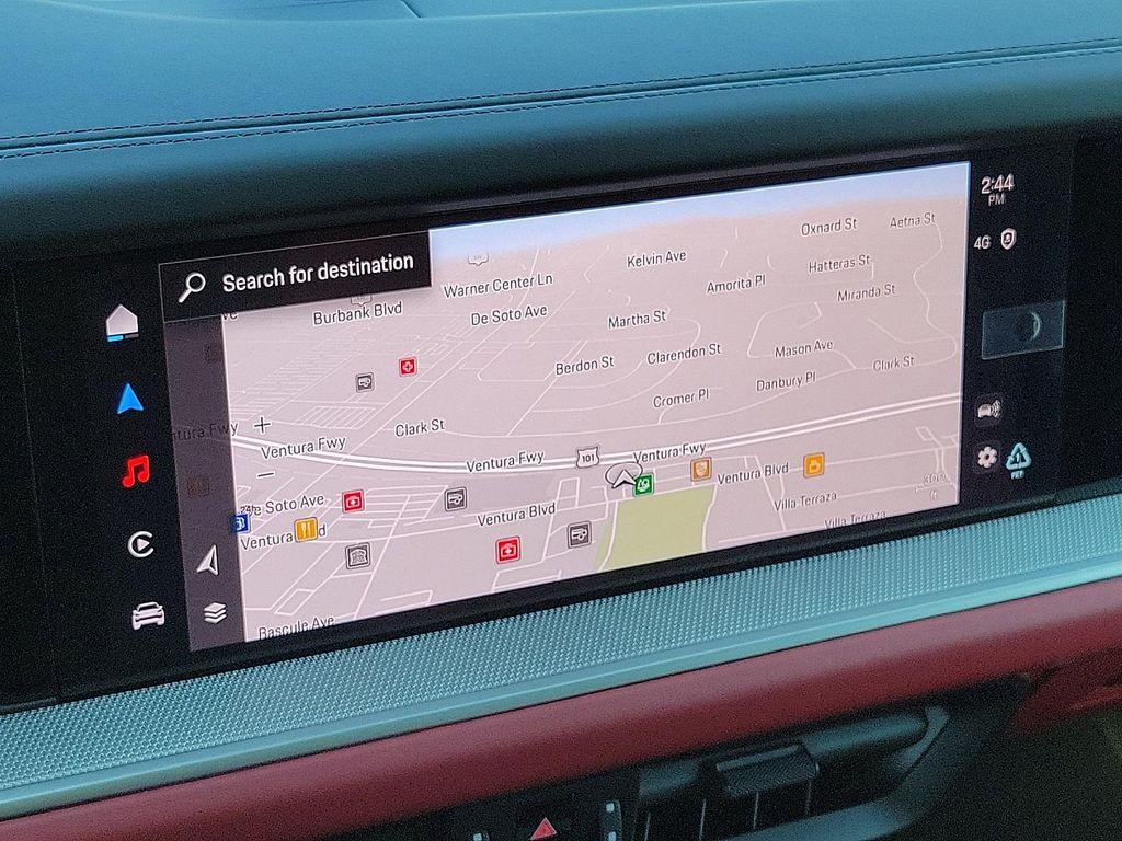 new 2025 Porsche Cayenne car