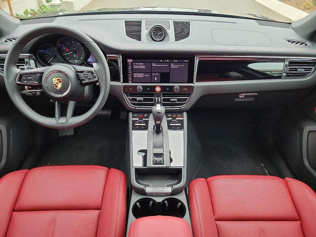 new 2025 Porsche Macan car