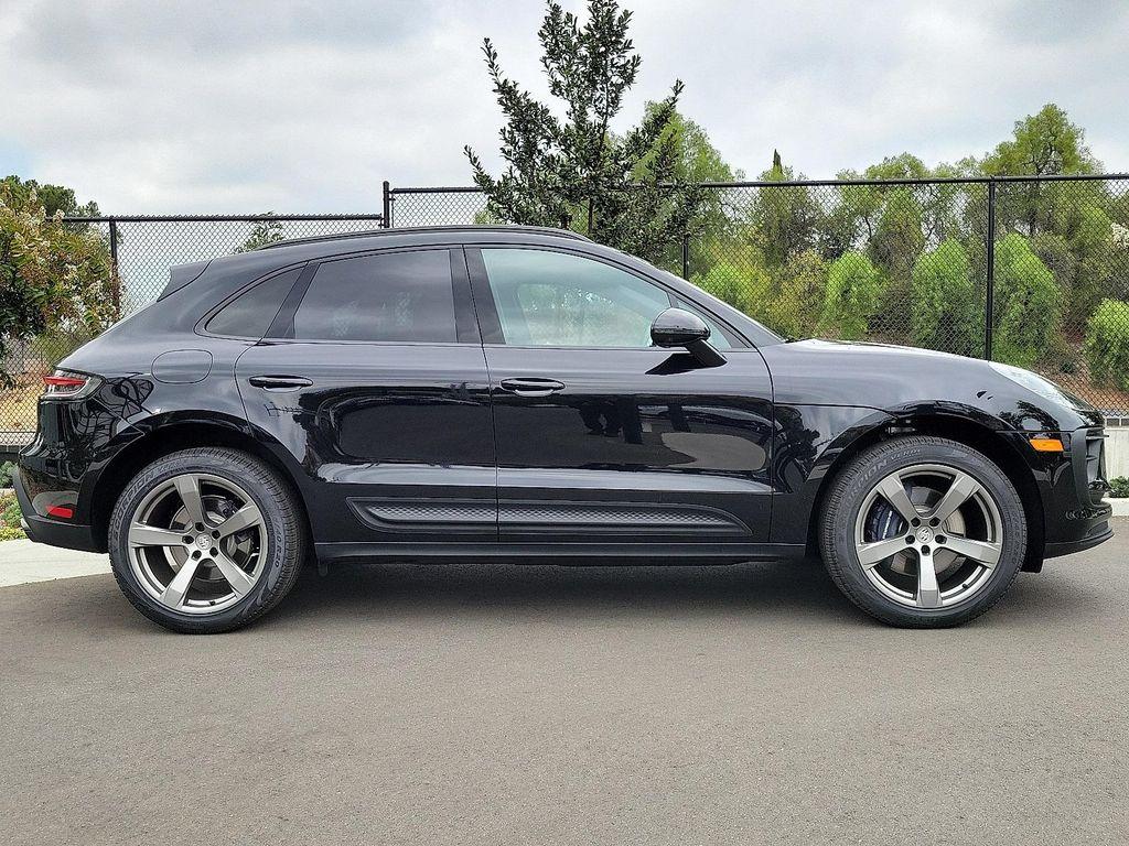 new 2025 Porsche Macan car