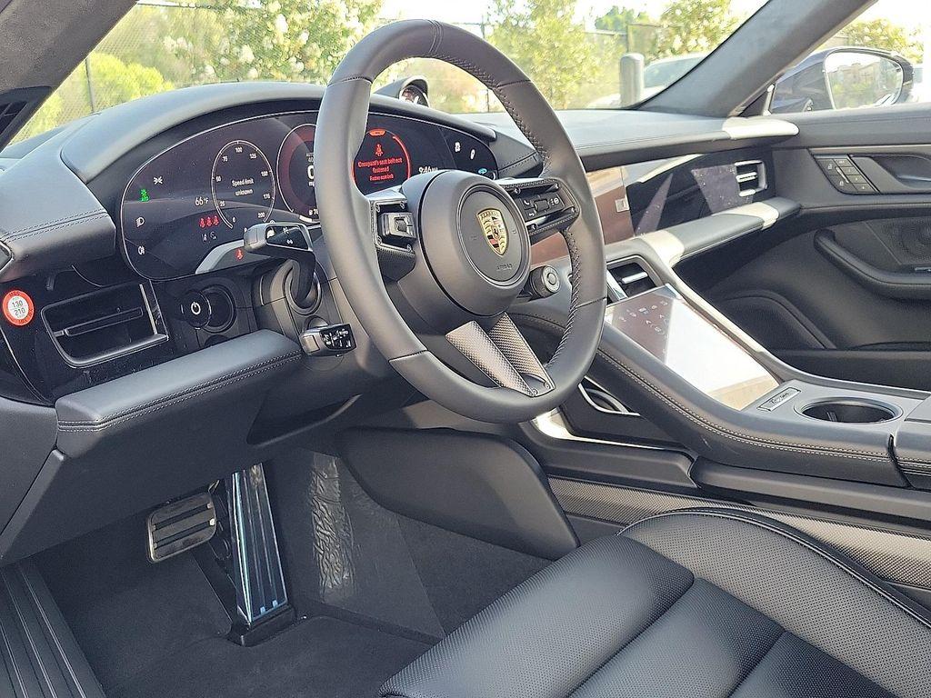 new 2026 Porsche Taycan car