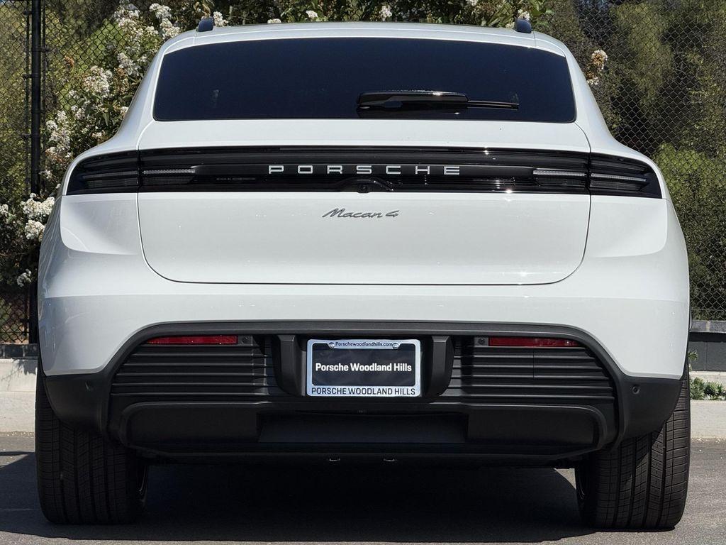 new 2025 Porsche Macan car