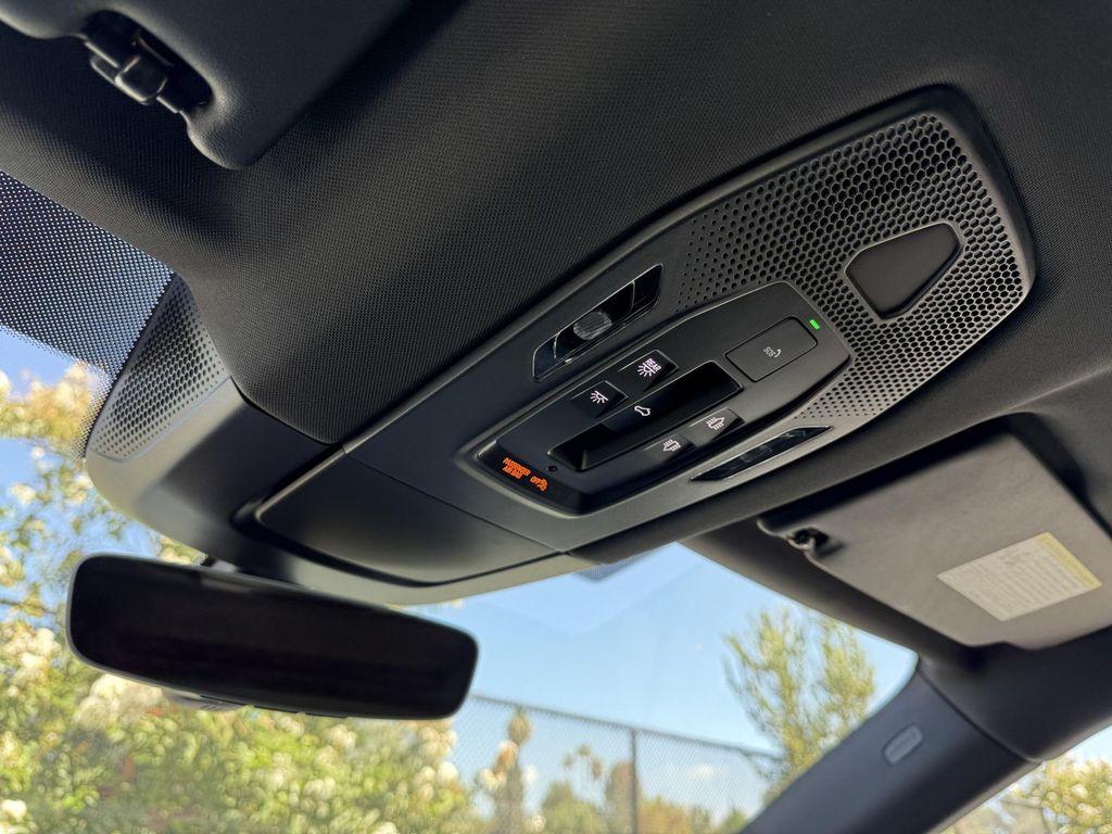 new 2025 Porsche Macan car