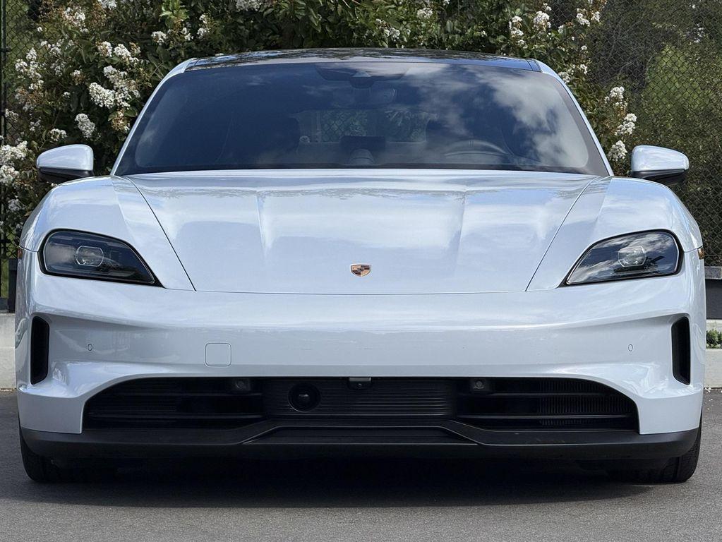 new 2025 Porsche Taycan car