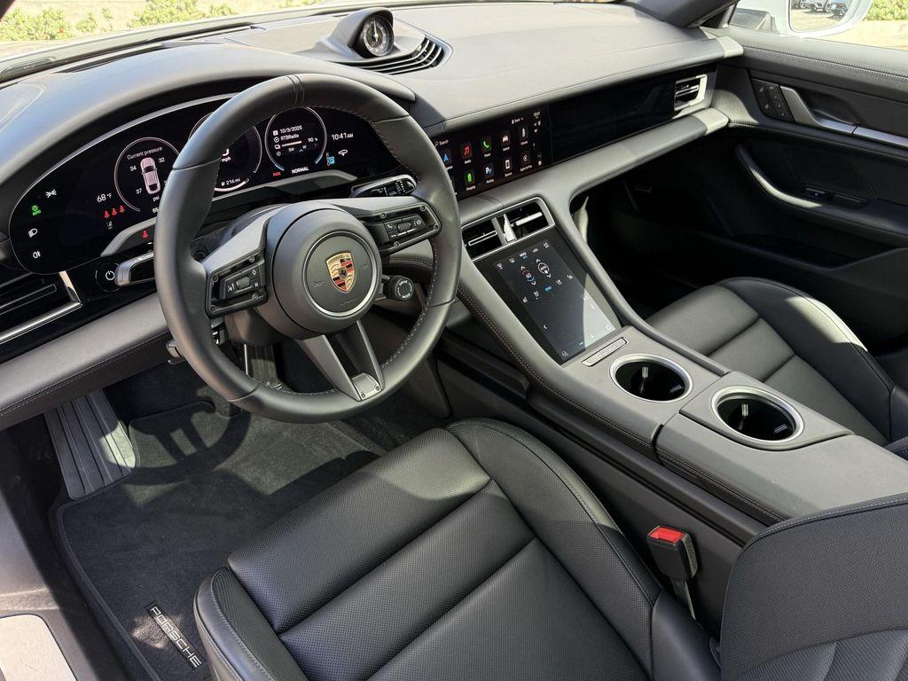 new 2025 Porsche Taycan car