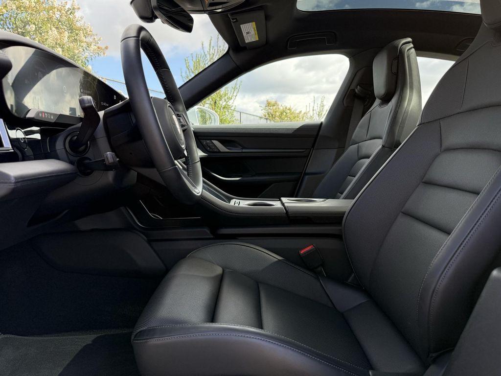 new 2025 Porsche Taycan car