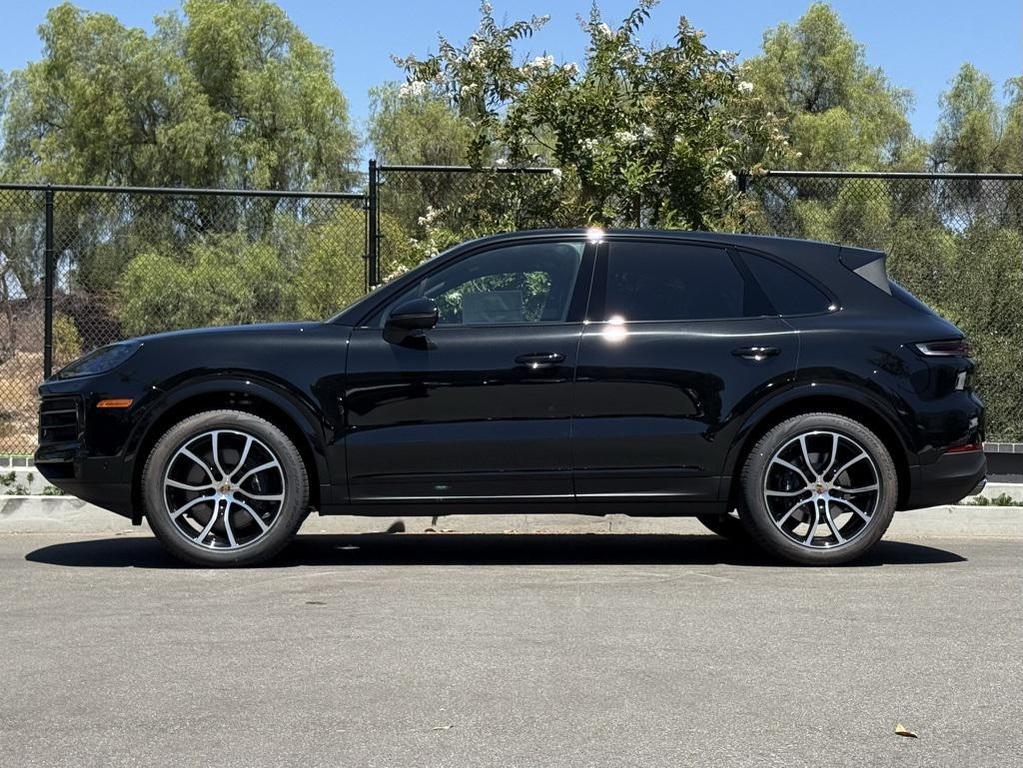 new 2025 Porsche Cayenne car