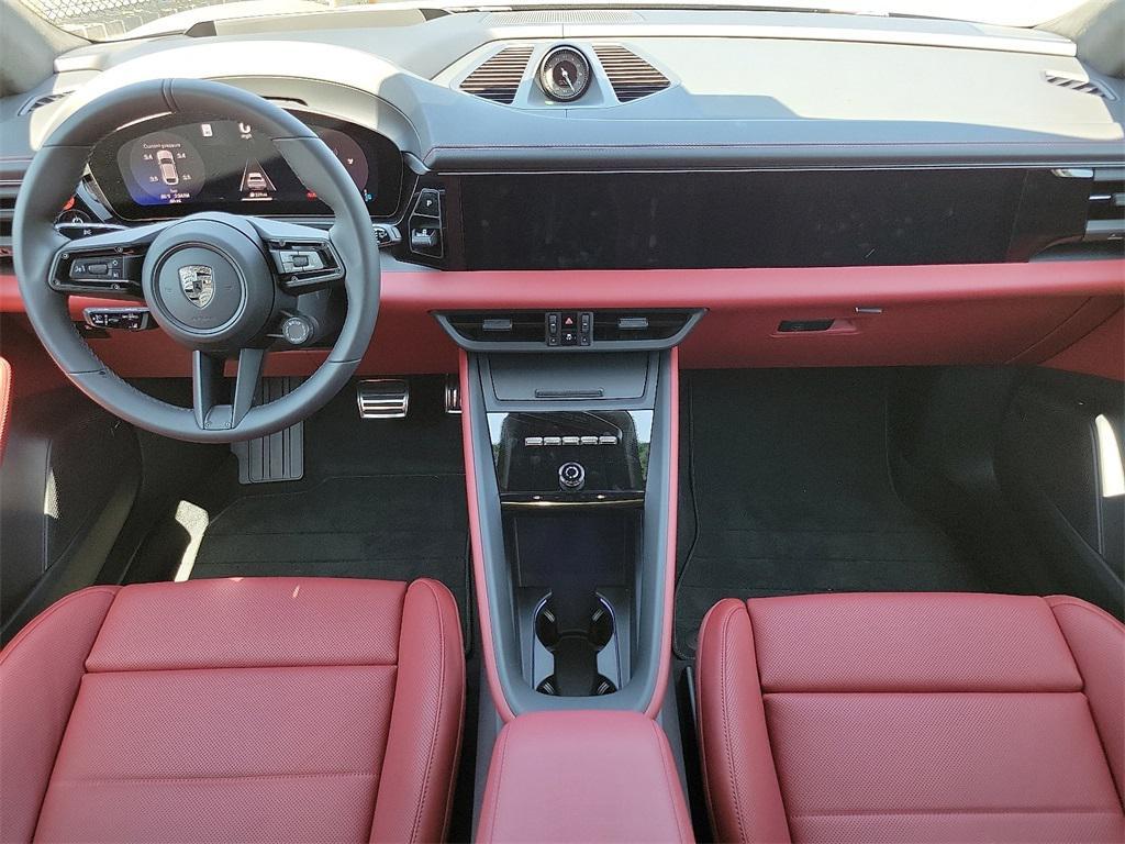 new 2025 Porsche Macan car