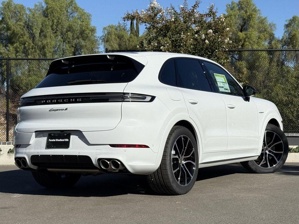 new 2026 Porsche Cayenne car