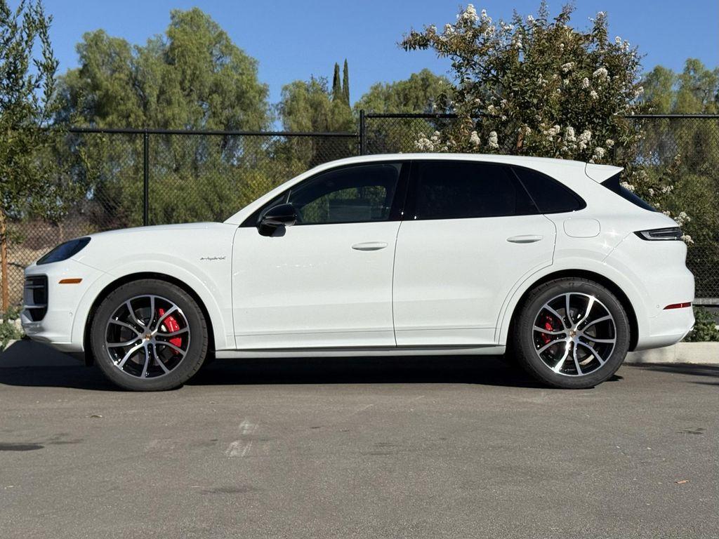 new 2026 Porsche Cayenne car