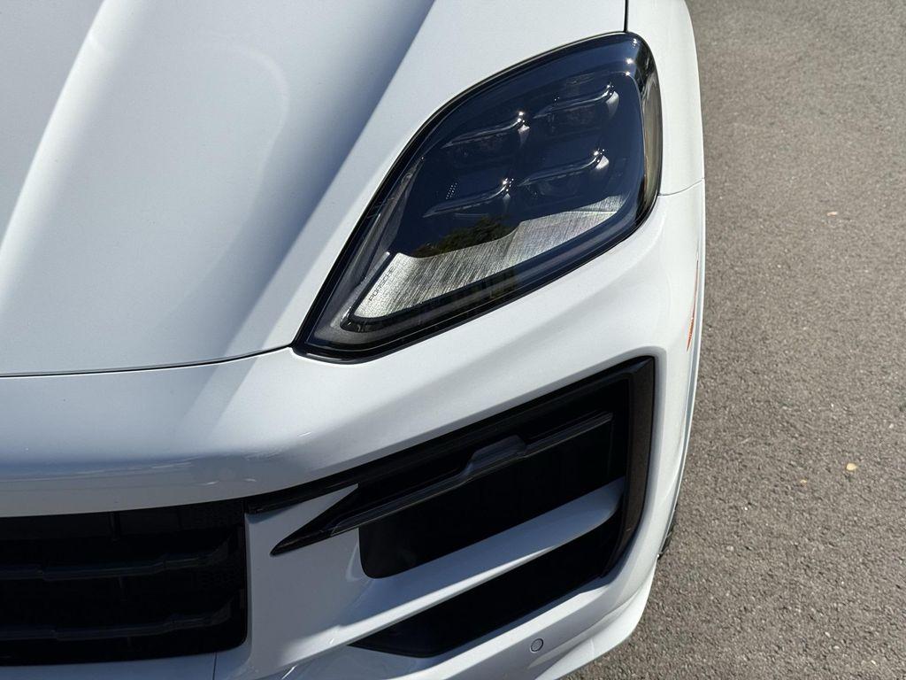 new 2026 Porsche Cayenne car