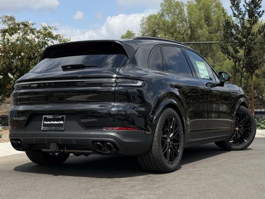 new 2025 Porsche Cayenne car