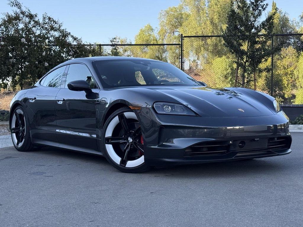 new 2025 Porsche Taycan car