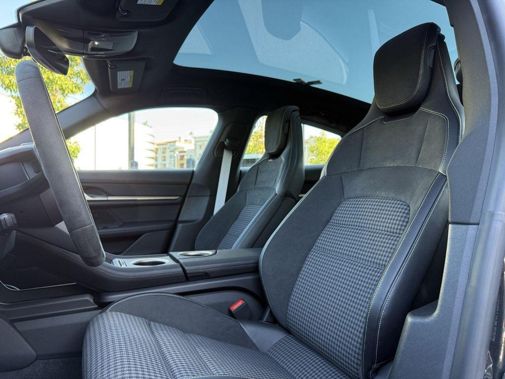 new 2025 Porsche Taycan car