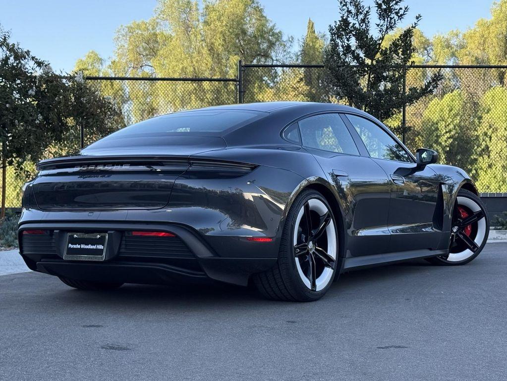 new 2025 Porsche Taycan car