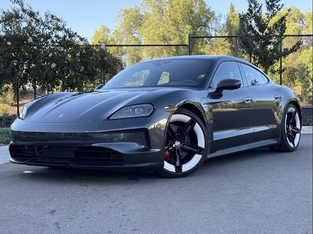 new 2025 Porsche Taycan car