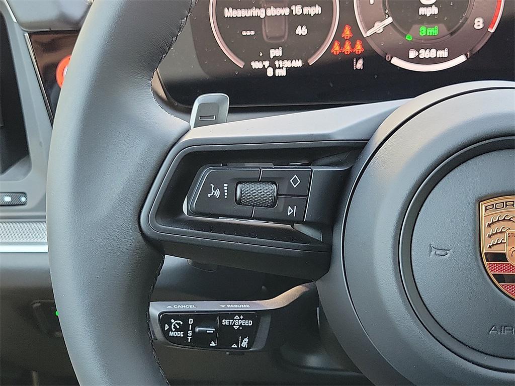 new 2025 Porsche Cayenne car