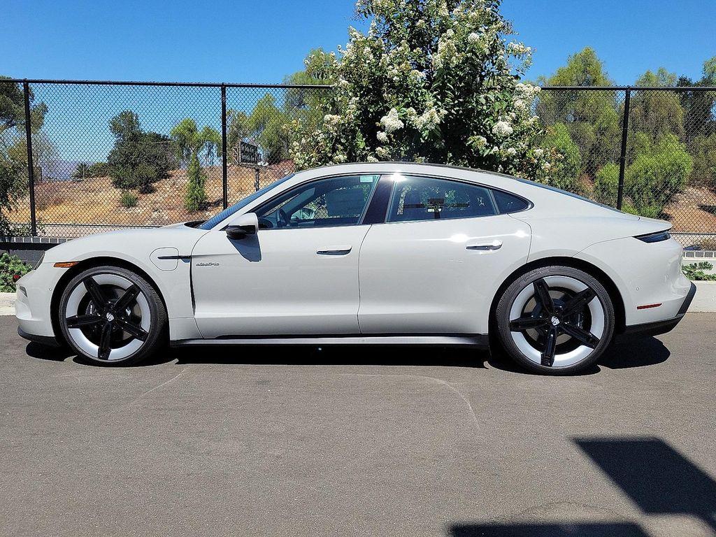 new 2026 Porsche Taycan car