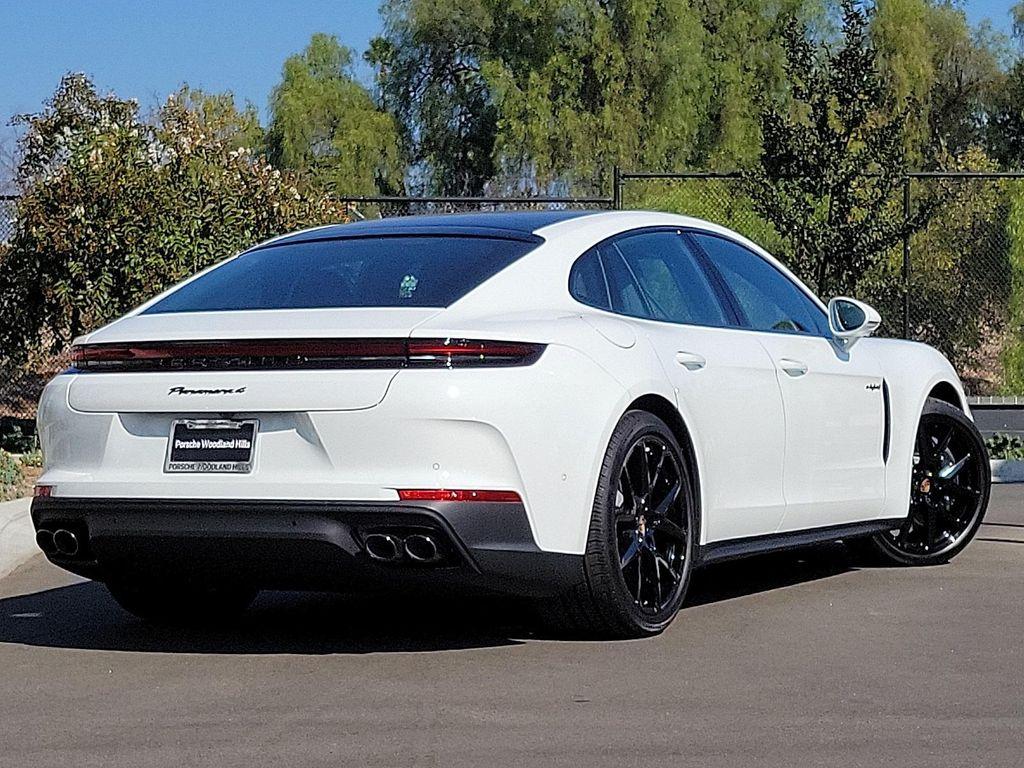 new 2025 Porsche Panamera car