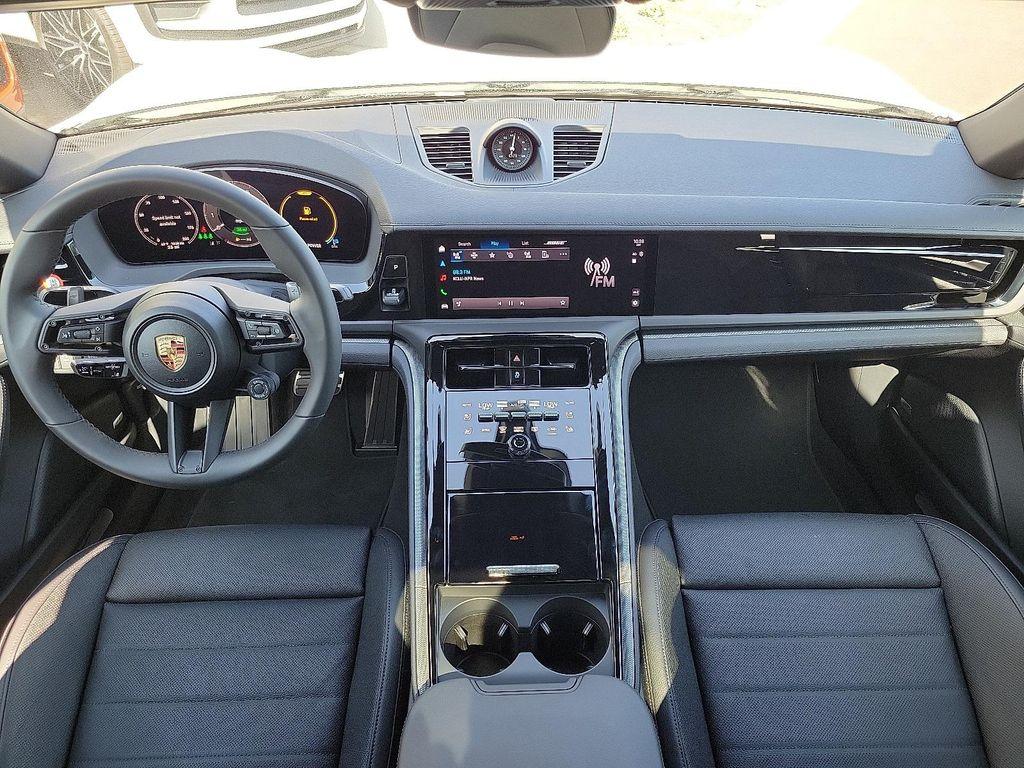 new 2025 Porsche Panamera car