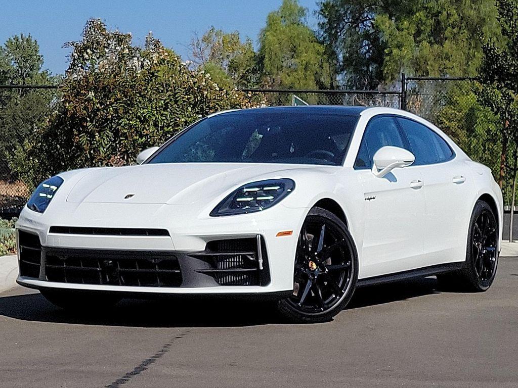 new 2025 Porsche Panamera car